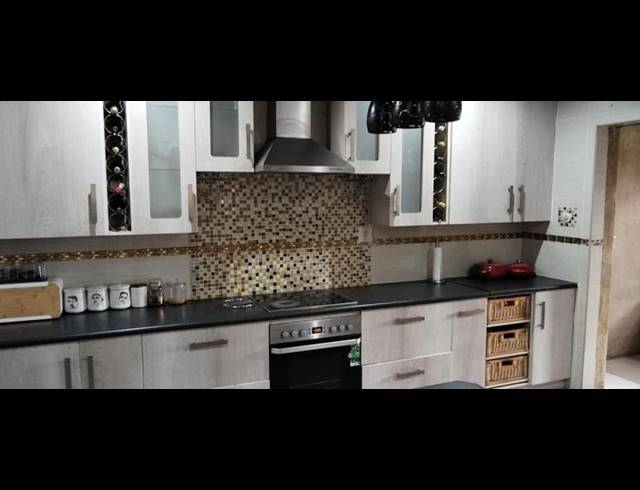 4 BEDROOM HOUSE FOR SALE IN DALESIDE